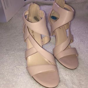 Nine West nude high heels